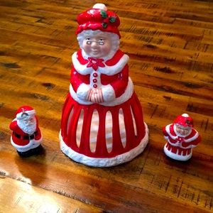 Mrs. Clause Table Top Set